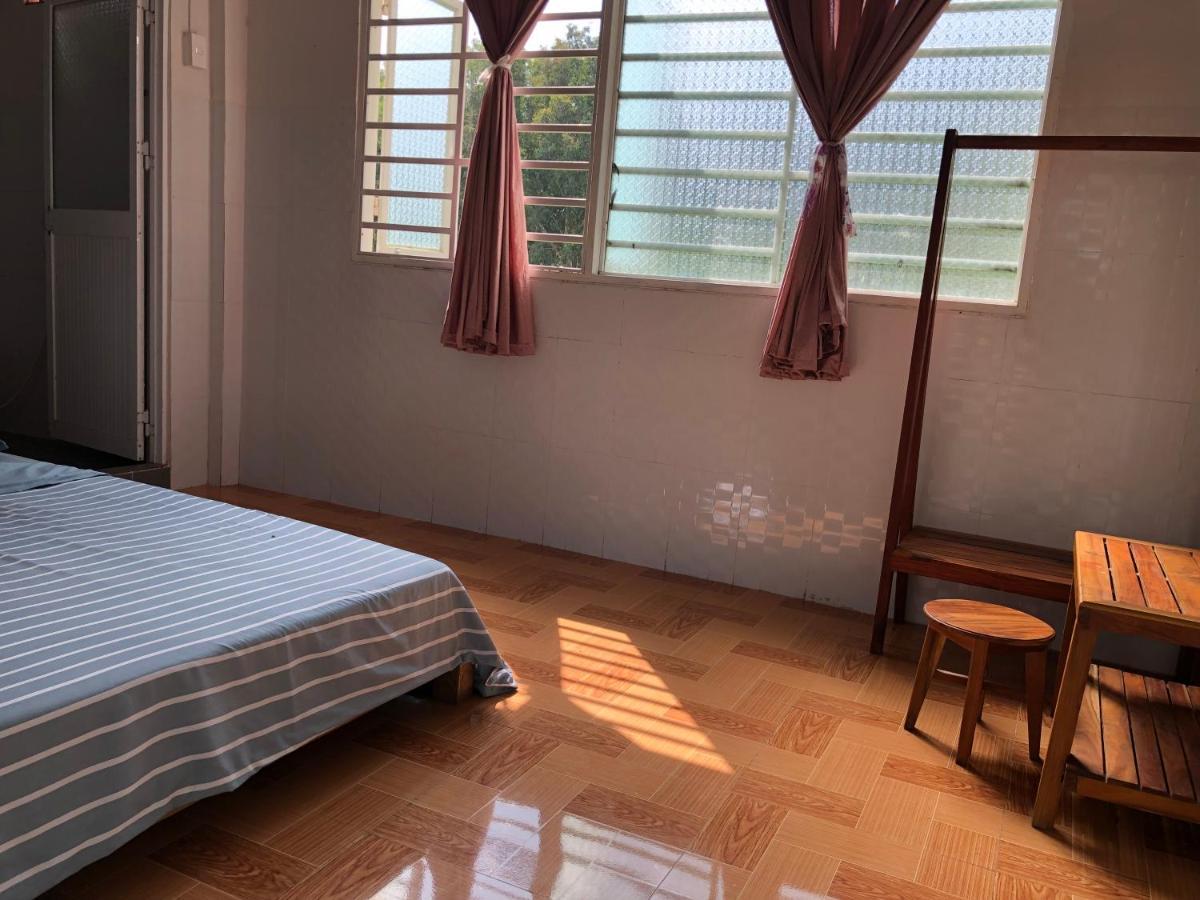 Huong Tram Homestay Ho Da Екстер'єр фото