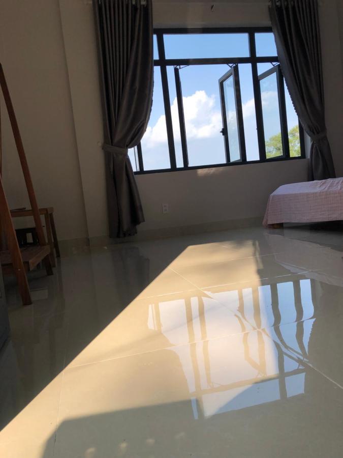 Huong Tram Homestay Ho Da Екстер'єр фото