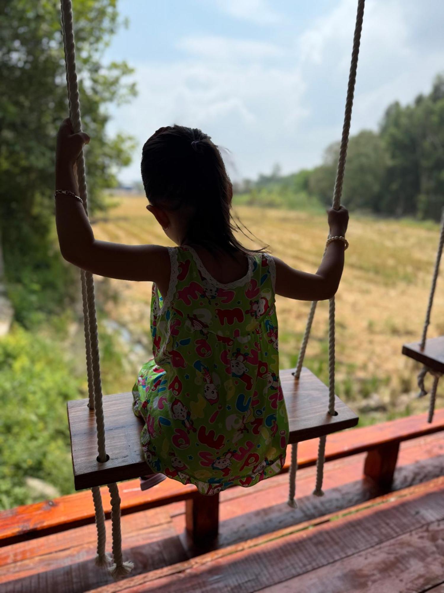 Huong Tram Homestay Ho Da Екстер'єр фото